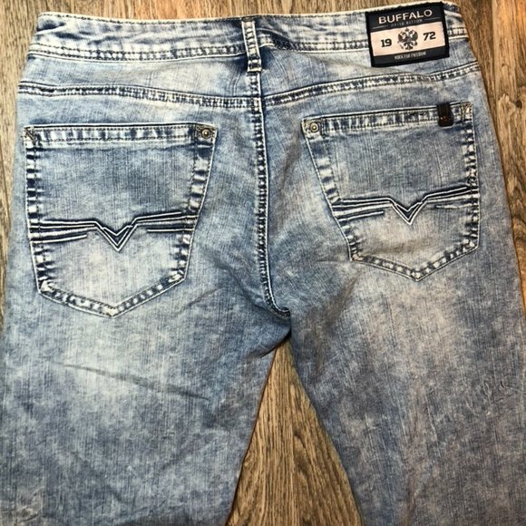 31/32 Mens Buffalo Straight Stretch Light Wash - Picture 2 of 11